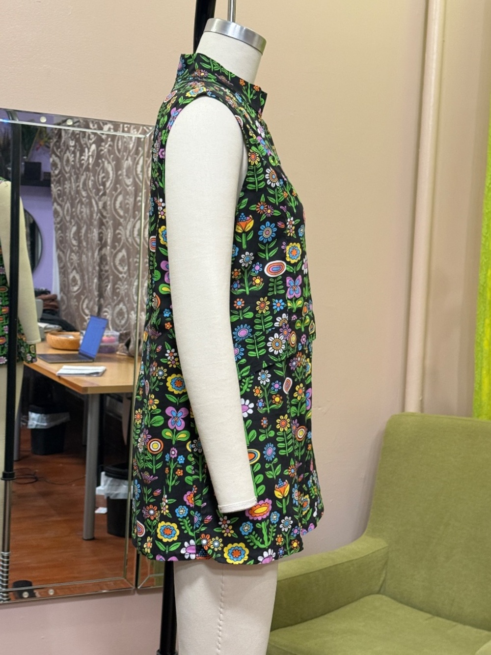 Nooworks Awesome Blossom Print, Sleeveless Tunic, Size Small - Picture 4 of 14